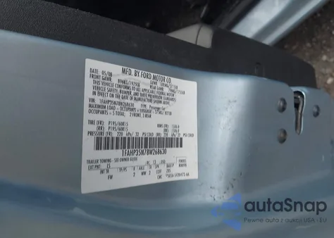 2008 Ford Focus Se/Ses из США, поврежденный, VIN 1FAHP35N78W268630